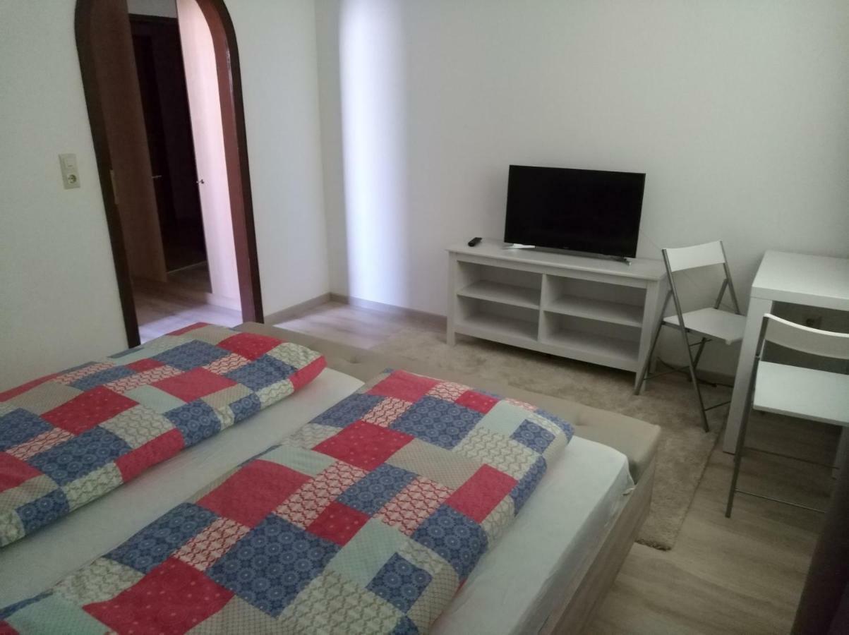 Pension Hofer Бад-Бернек  Экстерьер фото